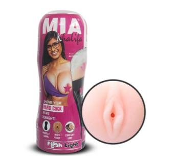 Mia Khalifa Realistic Supper Wet Fleshlight Pussy Masturbator